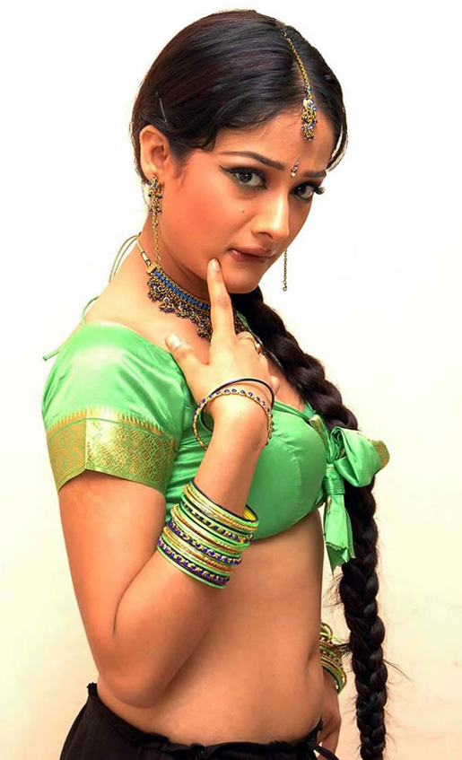 kiran Rathod hot - kiran Rathod Hot - Marathi Actress Dress 