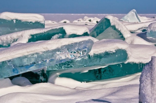 Bizarre Ice Hummocks In Lake Baikal On A 20 Million-Year-Old Lake Bizarre Ice Hummocks In Lake Baikal On A 20 Million-Year-Old Lake