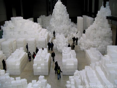 Résultat de recherche d'images pour "rachel whiteread embankment 2005"