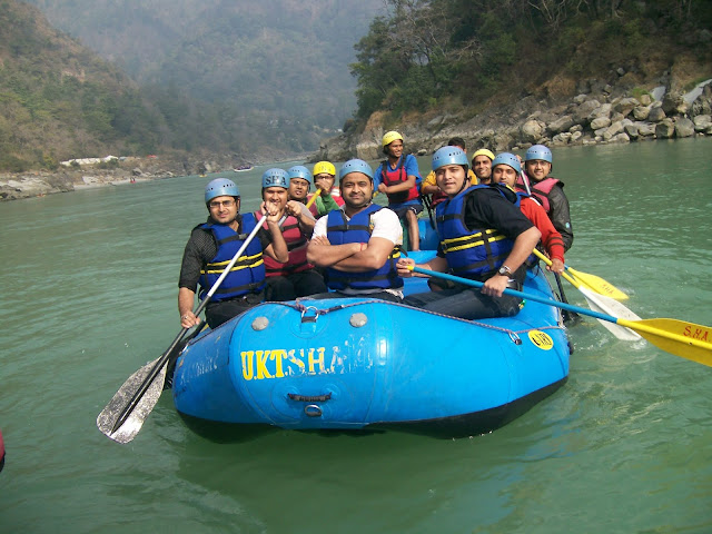 River Rafting; River rafting in Rishikesh; Best place for River Rafting