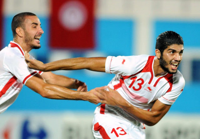 チュニジア代表 2014-15年ユニフォーム-ホーム