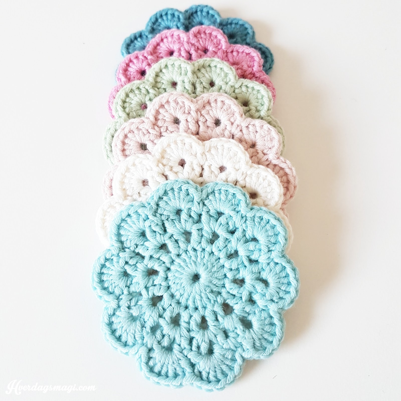 HVERDAGSMAGI How to crochet vintage coasters, step by step