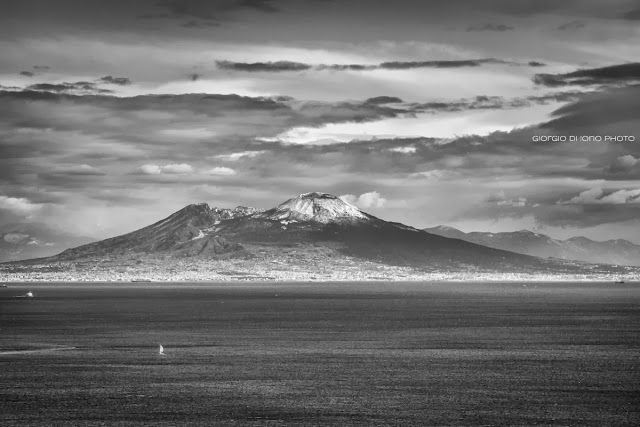 Inverno, Ischia, Foto Ischia, Golfo di Napoli, Vesuvio Imbiancato, Vesuvio visto da Ischia, Procida, Neve, Snow, Castello Aragonese,