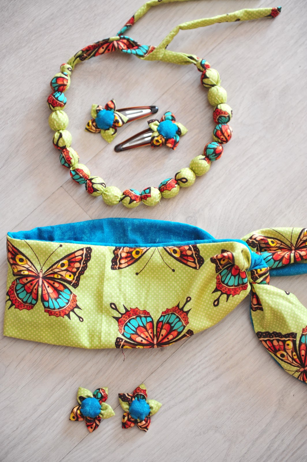 SANDUNGUERA GROWING UP by Sandunguera.