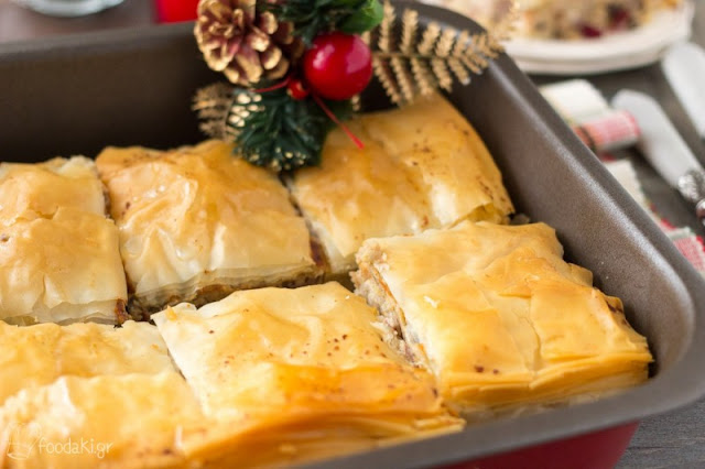 Χριστουγεννιάτικη κοτόπιτα με κάστανα