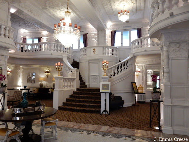 St Ermin's Hotel Westminster Urban Beekeeping Course