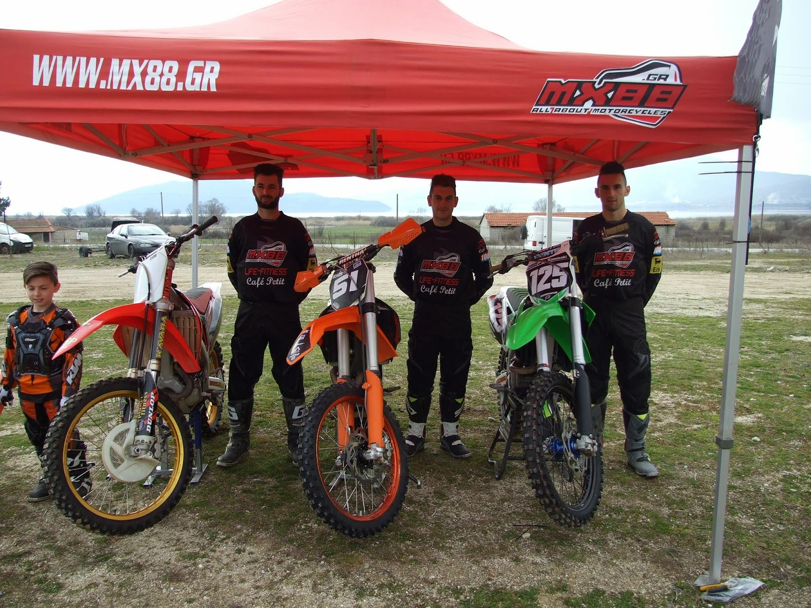 MX88.GR η νεα αγωνιστικη ομαδα motocross-enduro του Ούσλιου Μιχάλη..  MX88.GR η νεα αγωνιστικη ομαδα motocross-enduro του Ούσλιου Μιχάλη..