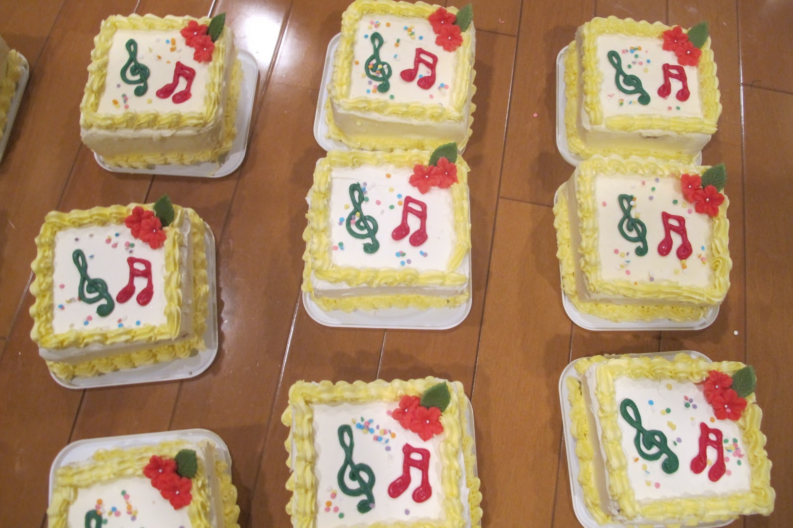 Tortelicious: Music Note Mini Cake