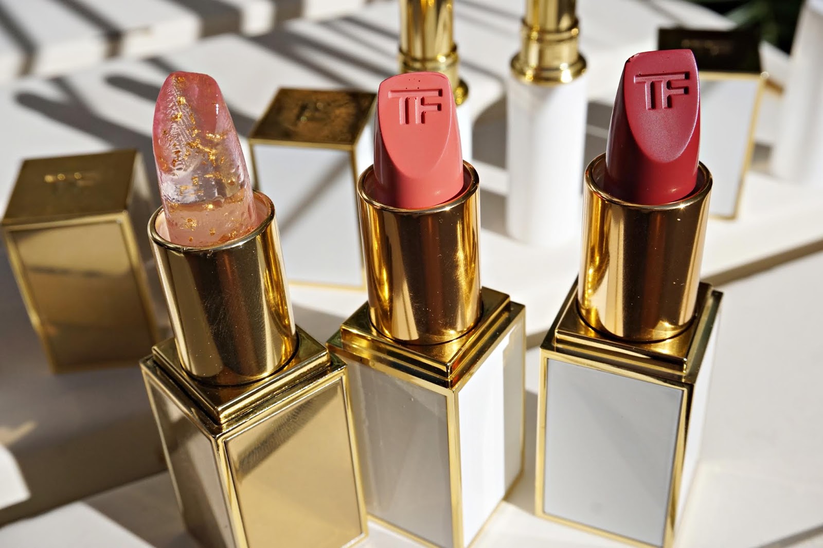 помада tom ford 41 dorothyссвотч. помада tom. Tom ford velvet cherry помада. помада tom ford ashton ff04. том форд помада t76p.