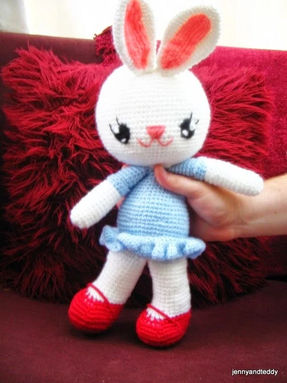 free crochet bunny rabbit pattern