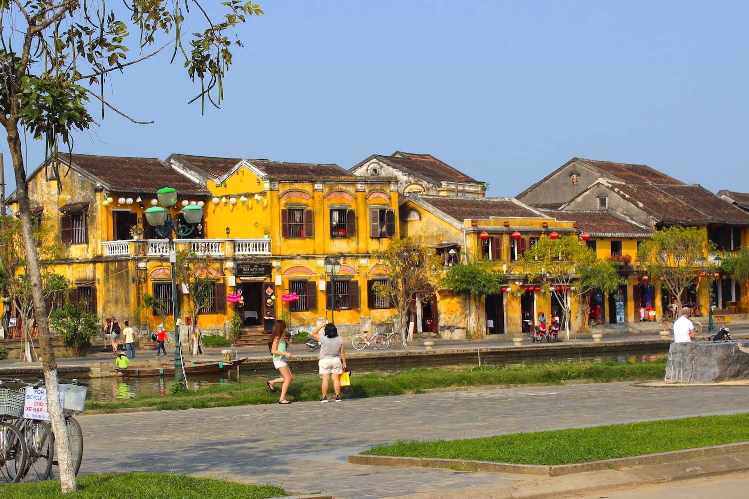 hoi an french buildings yellow