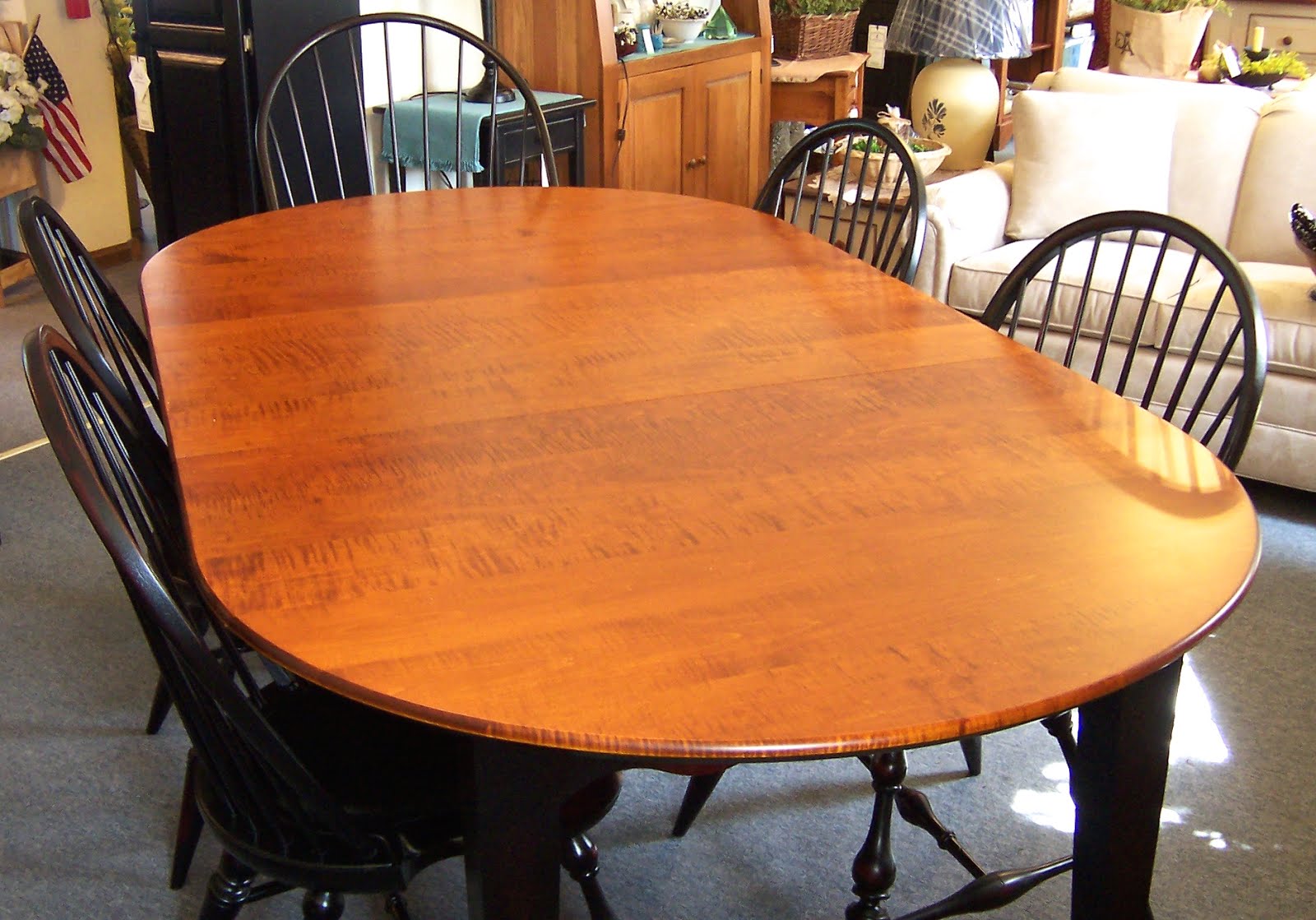 Tiger Maple Dinning Room Table