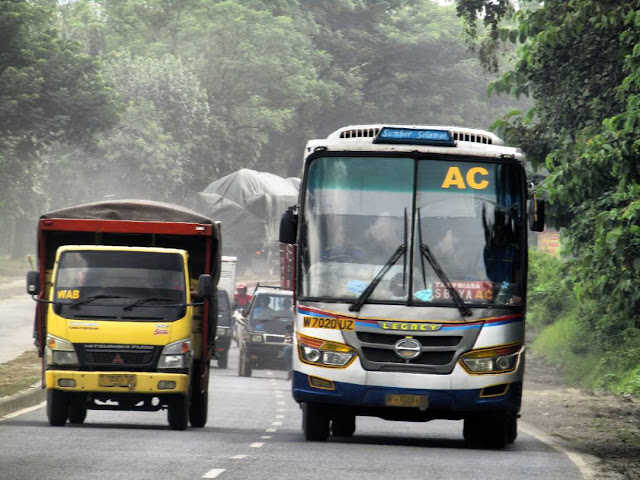 5 Bus Tercepat paling Legendaris Di Indonesia 5 Bus Tercepat paling Legendaris Di Indonesia