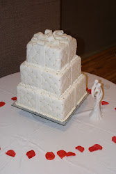 cake quilted gold tiered