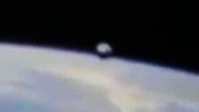 NASA UFOs: Evidence of the most monumental cover-up in human history  Ufo%2Bnasa%2Bcover%2Bup
