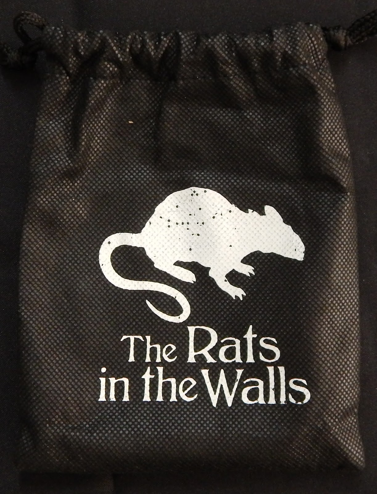 Susurros desde la Oscuridad The Rats in the Walls
