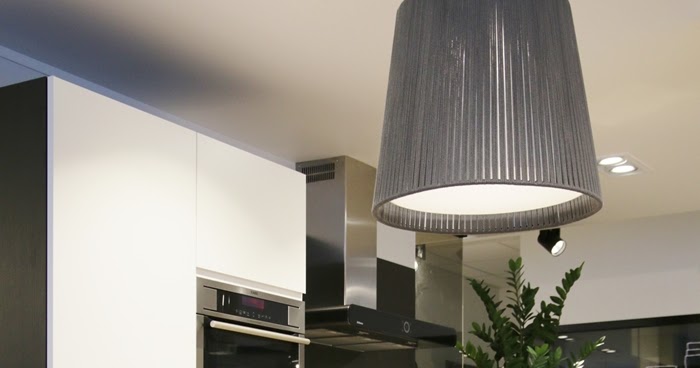 Kauniit PUUSTELLI keittiöt ja LUKIJAETU Design Jaana Karhu Kauniit PUUSTELLI keittiöt ja LUKIJAETU Design Jaana Karhu