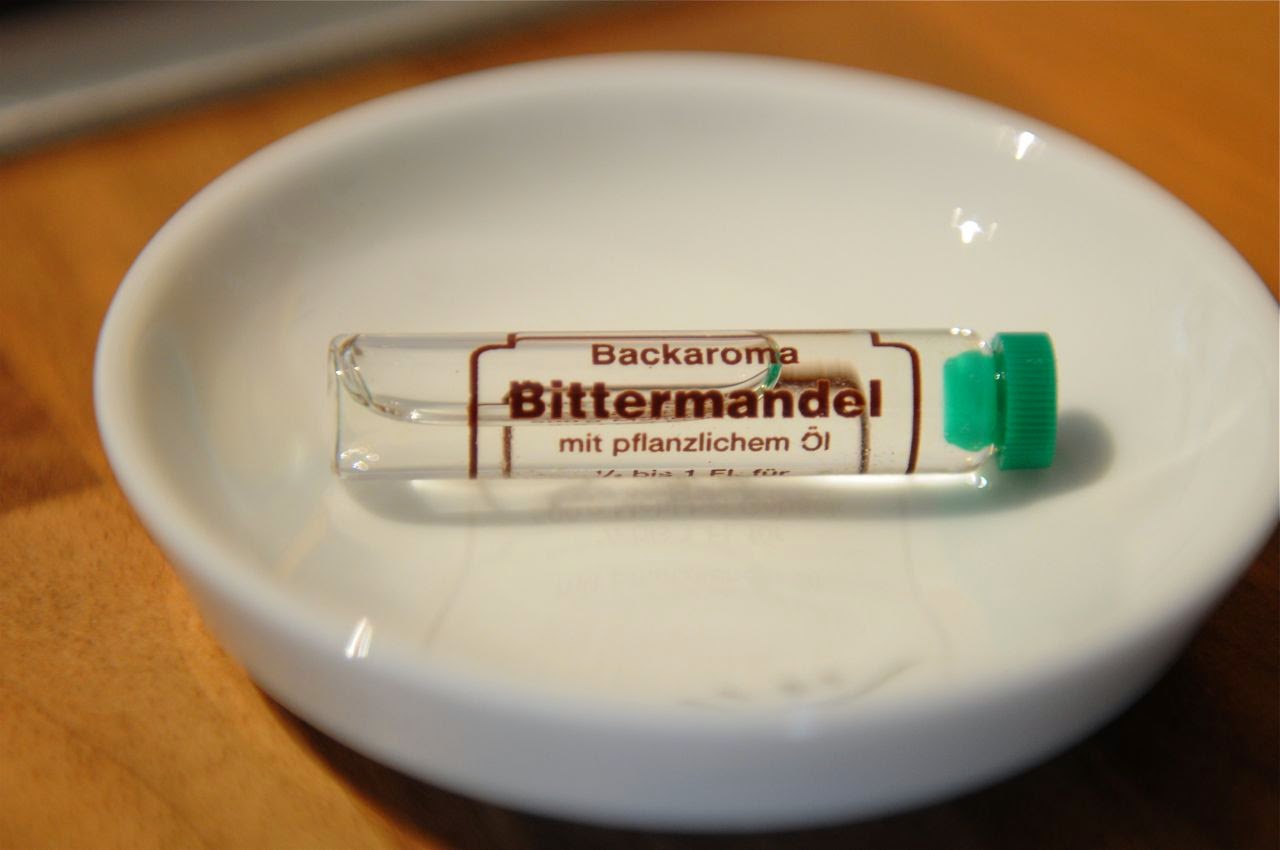 Meike´s cookbooks: Saure-Sahne-Kirschkuchen