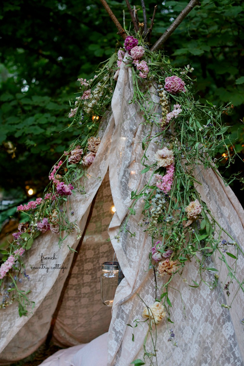How to make a dried flower garland FRENCH COUNTRY COTTAGE