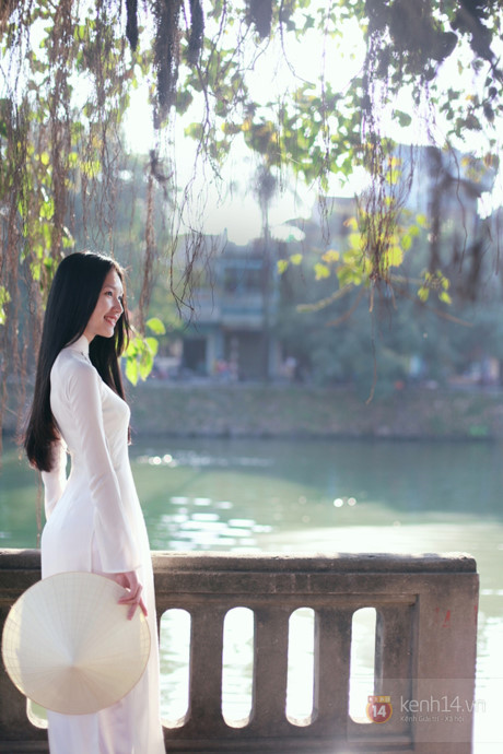 Gặp lại nữ sinh áo dài nổi tiếng nhất xứ Huế tại Hoa hậu Việt Nam 2016 - Ảnh 6 Gap lai nu sinh ao dai noi tieng nhat xu Hue tai Hoa hau Viet Nam 2016 - Anh 6