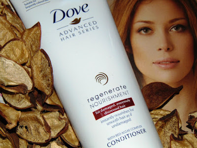 Dove, Regenerate Nourishment - Odżywka regenerująco - obdudowująca do włosów