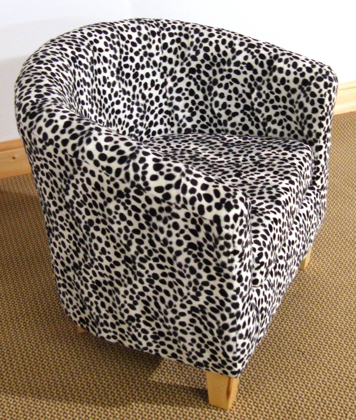 🎃Turquoise Trail Tales This 'n That Thursdays Dog Print Chairs