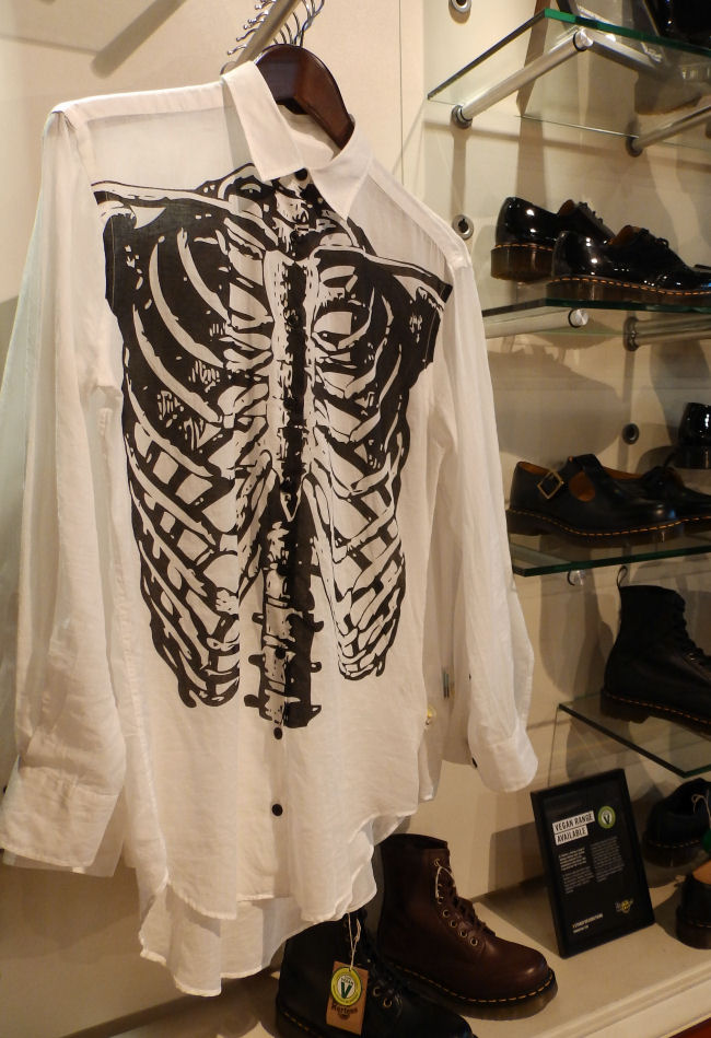 Dr Martens Liverpool store Liverpool One Dr Martens rib shirt clothes uk style and fashion blogger