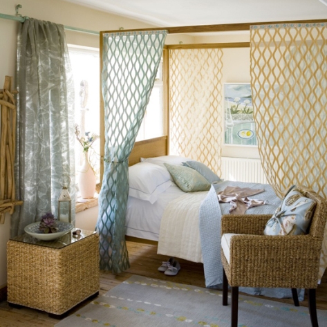 35 Beautiful Curtain Decoration Ideas for Bedroom | Home Designs Plans