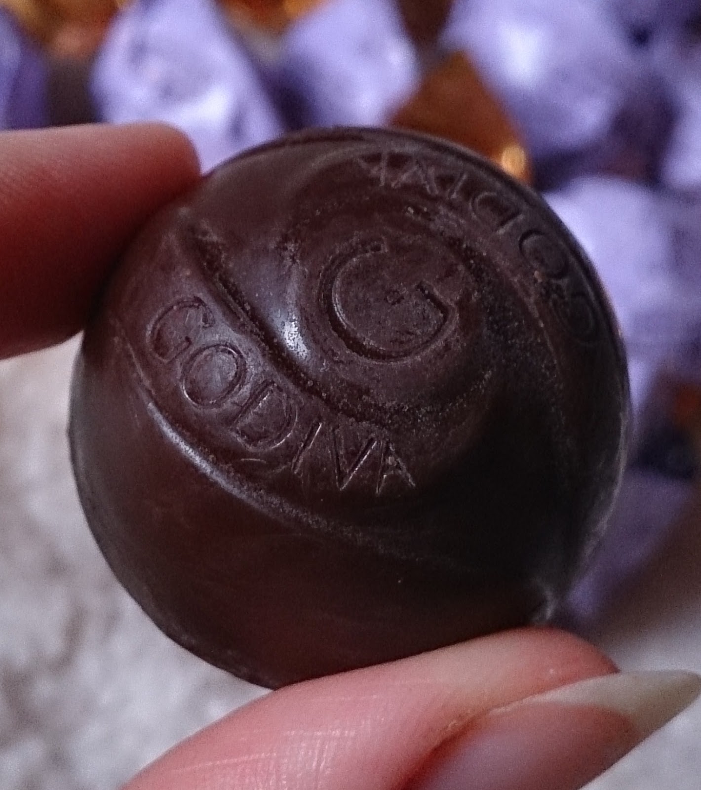 Chwile zasłodzenia Godiva Chocolate Lava Cake Dessert Truffles trufle