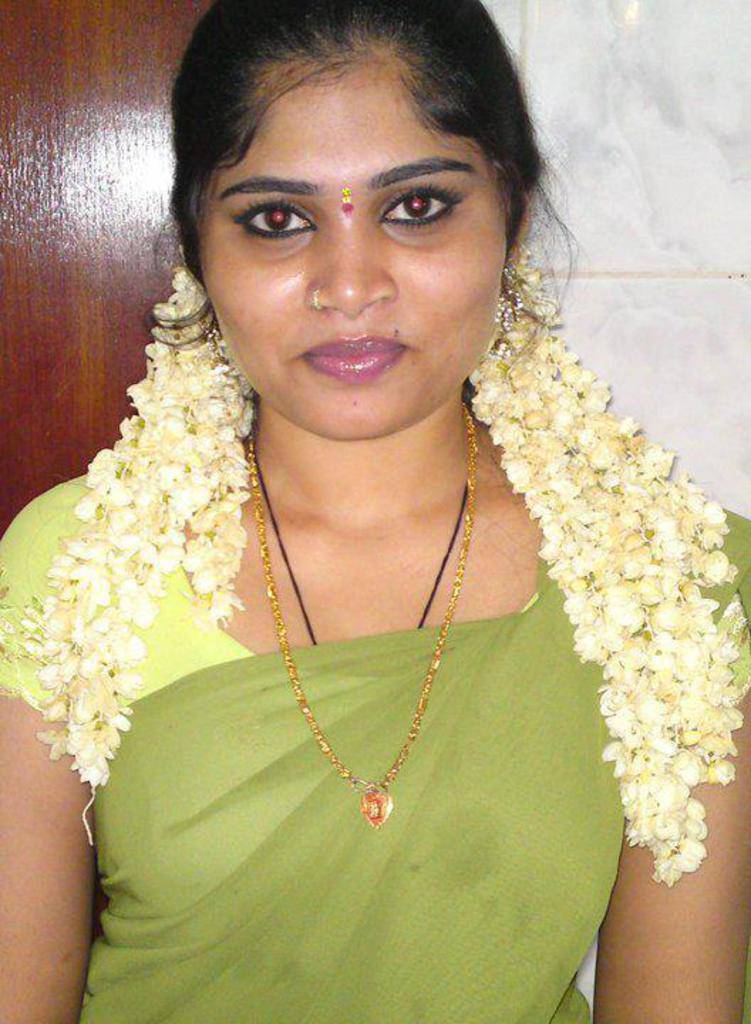 Andhra Telugu Women And Girls Numbers Aunty Photos Telugu Andhra Pradesh