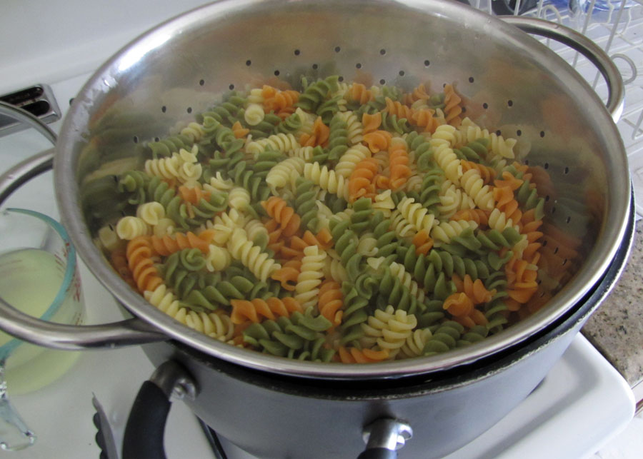 Smells Like Food in Here Rotini with Peas, Sausage, and Ricotta Cheese