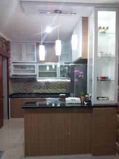 Gambar kitchen set model U. no 1 Gambar kitchen set murah model U jakarta selatan
