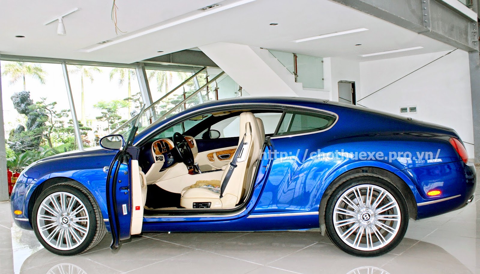 Cho thuê xe Bentley Coninental GT Speed 2