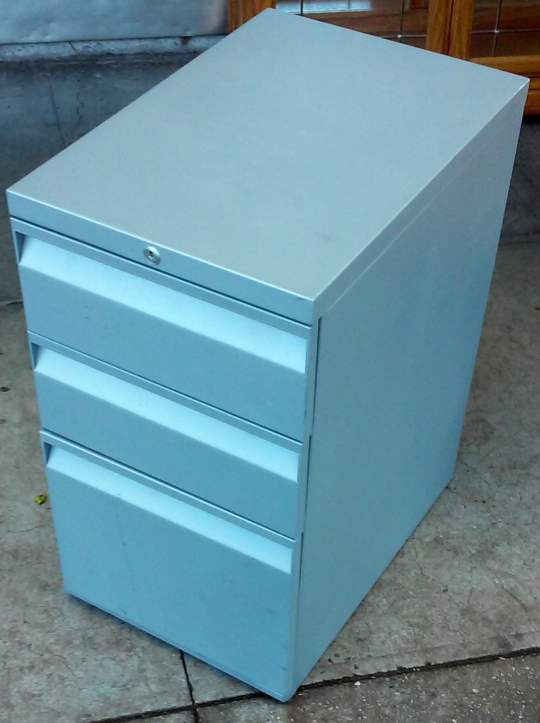 UHURU FURNITURE & COLLECTIBLES SOLD **REDUCED** Heavy Duty Locking