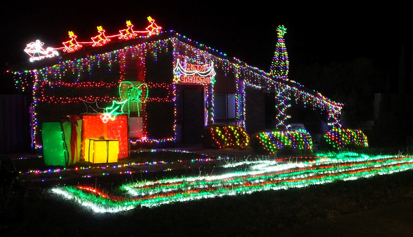 Just Being Jen Christmas lights, 2018