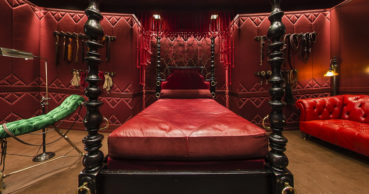 Chambre Rouge Fifty Shades Of Grey 50 Nuances De Grey La chambre rouge, PLAYROOM - Fifty Shades Québec