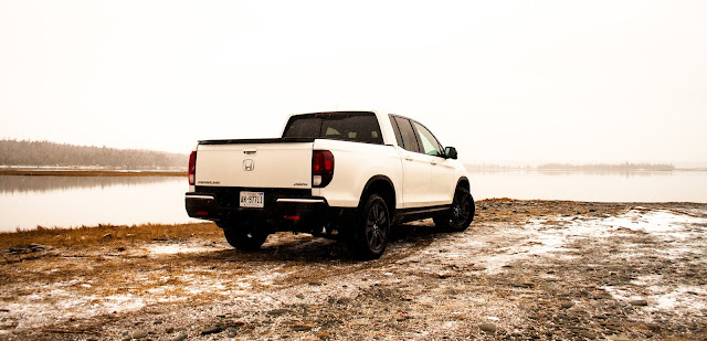 Ridgeline 2017 Honda Ridgeline Sport white
