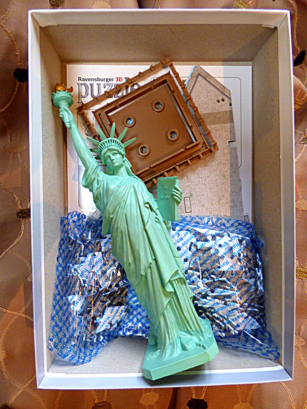 Chez Maximka Statue of Liberty 3d puzzle from Ravensburger