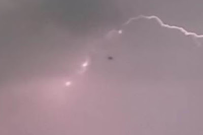 UFO News ~ 9/30/2015 ~ UFO Caught Above Portsmouth and MORE IMG_3918