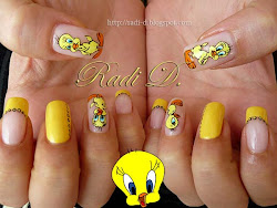 tweety nails birds them place before right