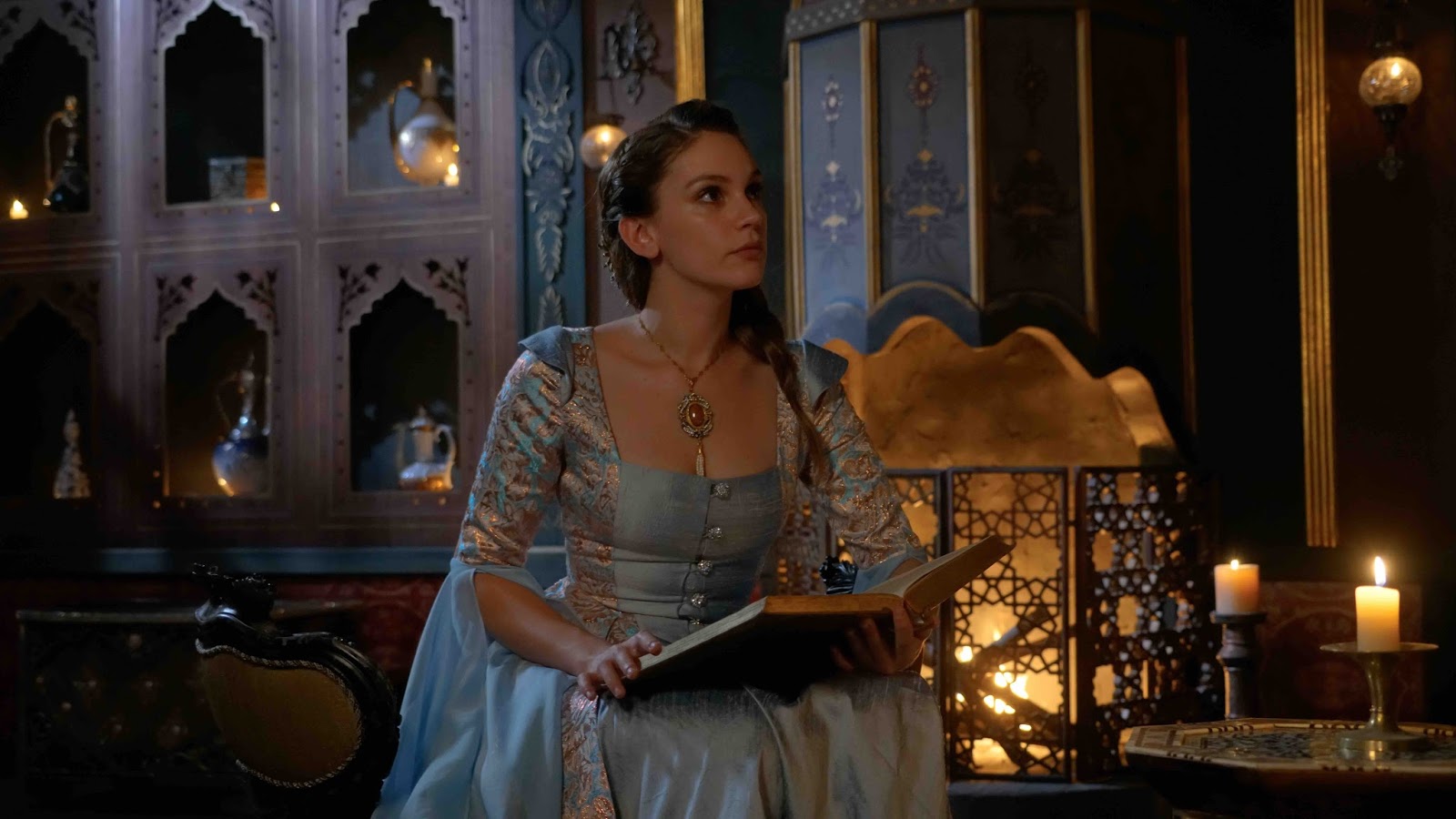 фария империя кесем