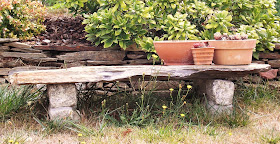 EL DESVAN DE MAMEN: BANCOS PARA EL JARDÍN