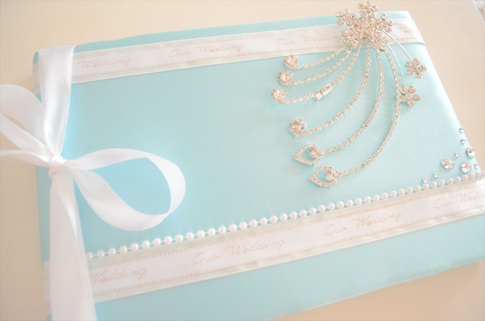 Elegant Tiffany & Co Wedding Guest Book – Timeless Keepsake for Your Special Day