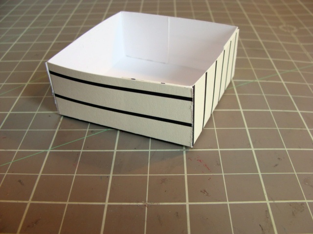 Eastunders Creations: Stair Stepper Box Tutorial