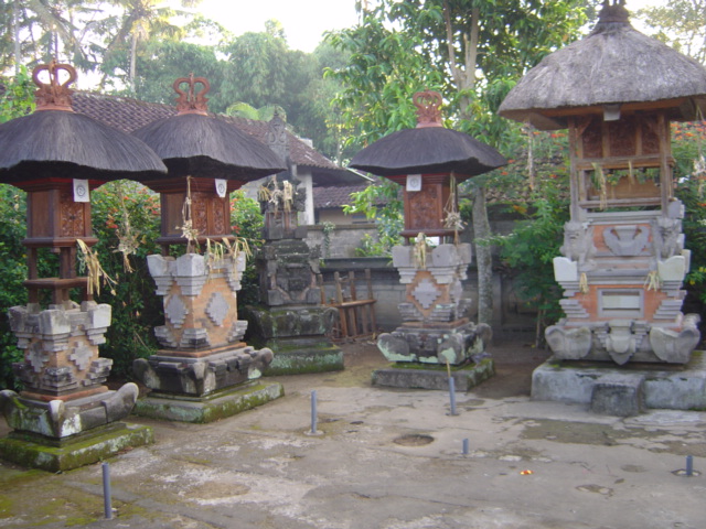 TRADISIONAL: Denah dan Desain Rumah Adat Bali