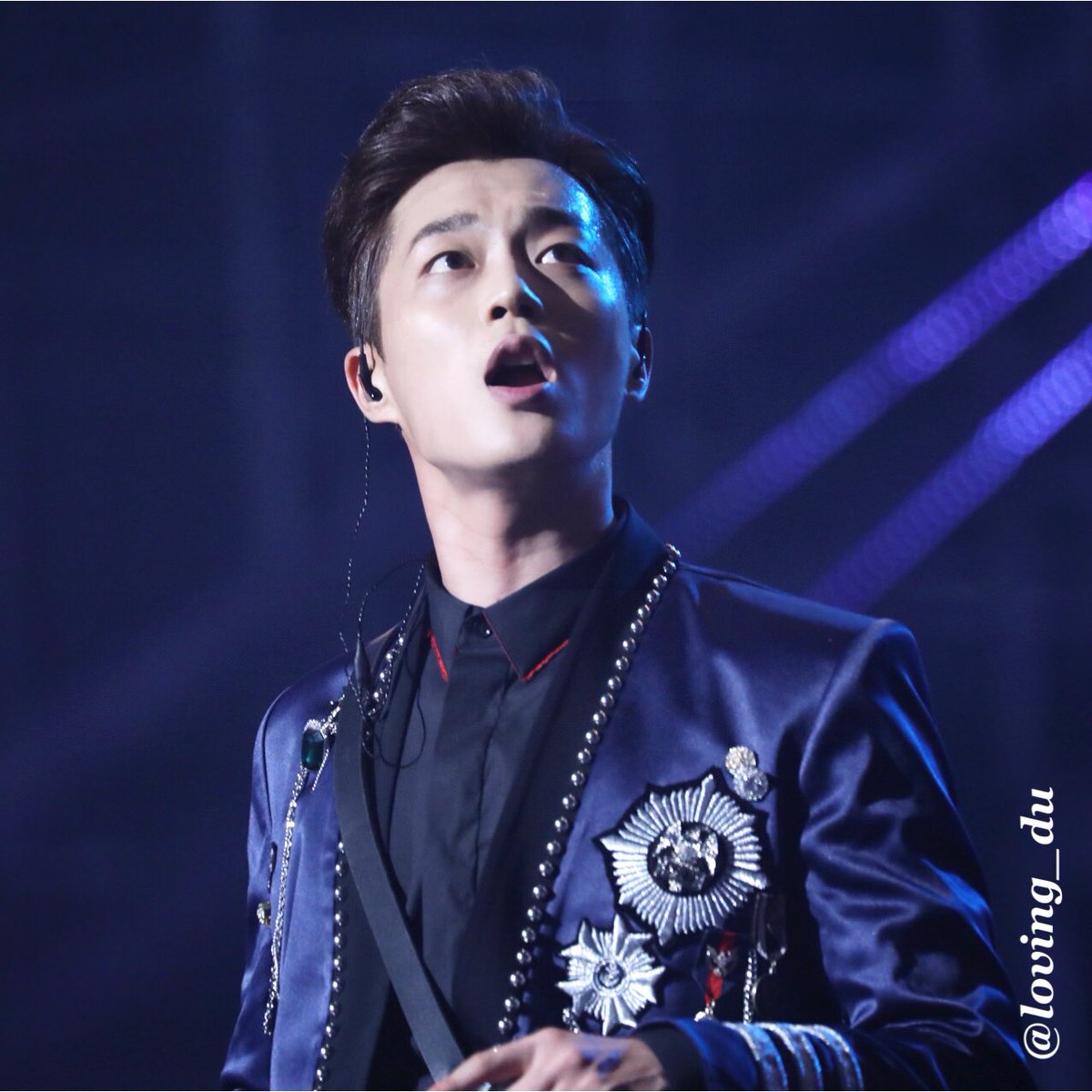 жак энтони. Can live. Can live. Kimkeys. Live inside.