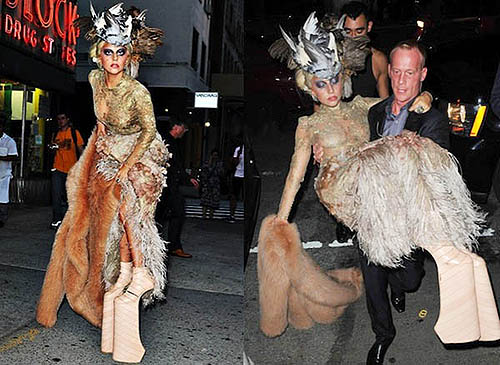 high heels Noritaka untuk Lady Gaga