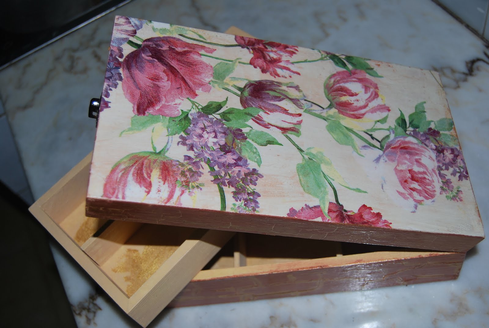 Mundos de fantasia Decoupage com guardanapo em madeira