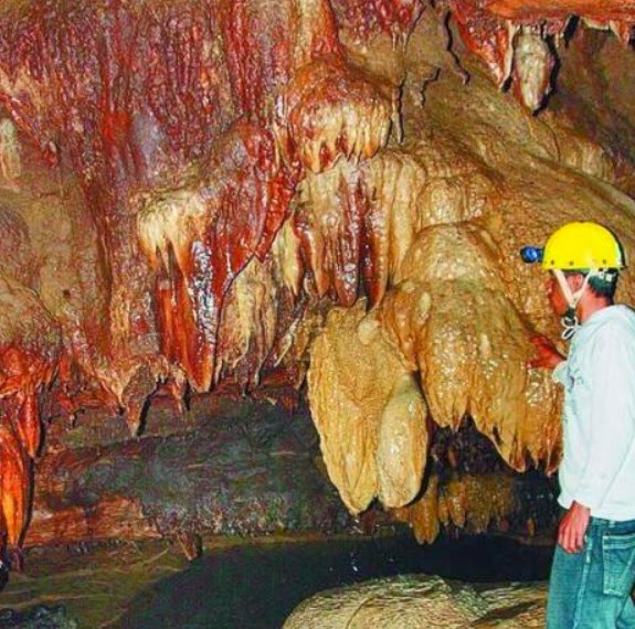 Gambar Goa Buniayu Jawa Barat