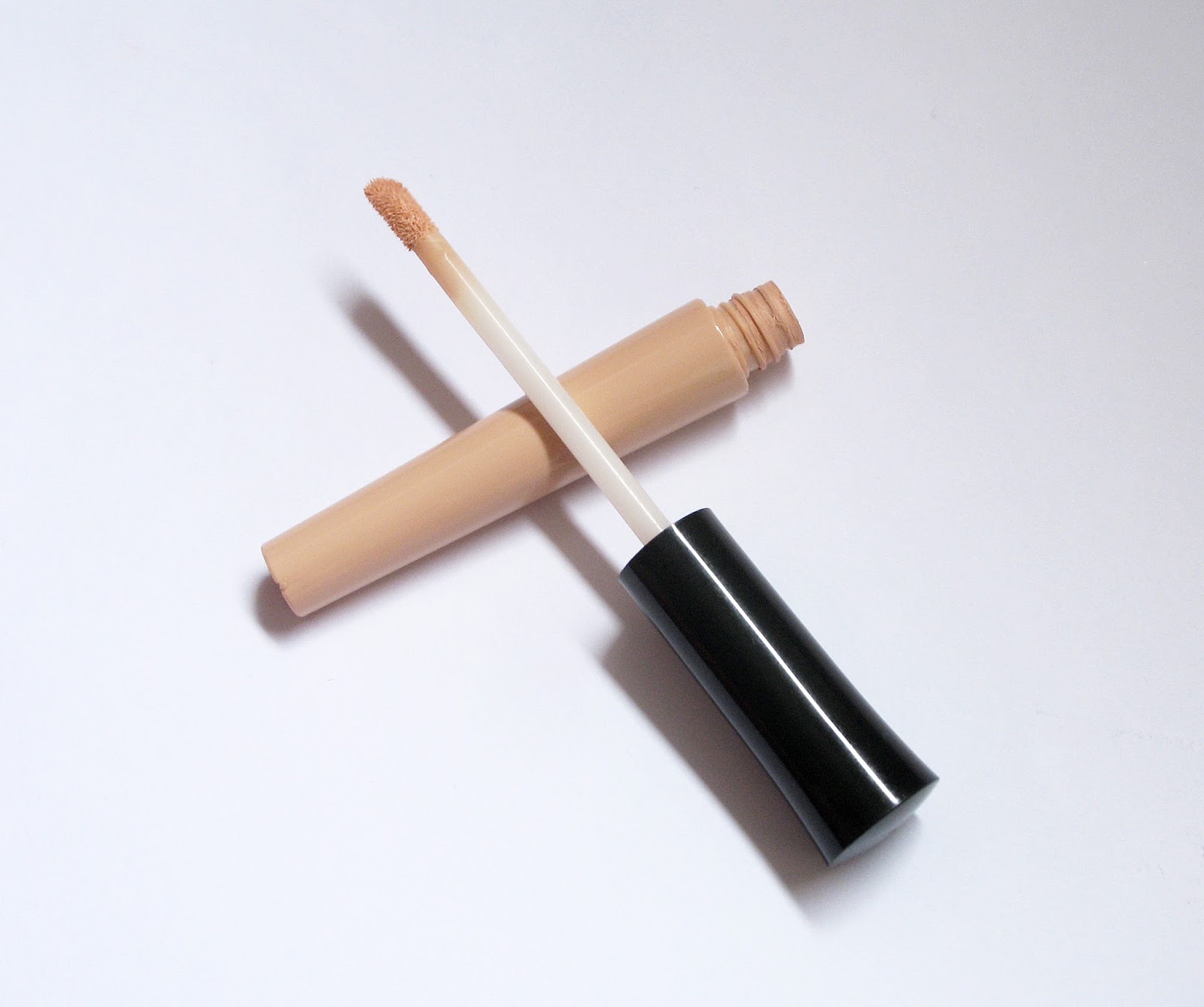 FAVORITOS PREBASES LOW COST ELF PRIMER EYESHADOW PRIMER MILANI